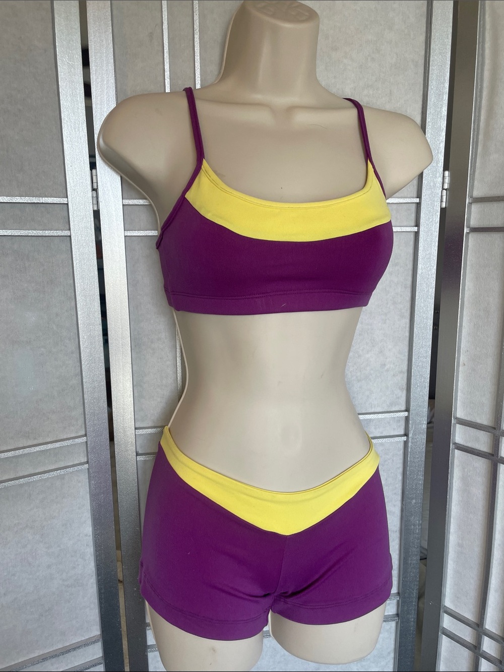 Purple & Yellow Two-Piece Fitness Set - Elisabetta Rogiani - S Great